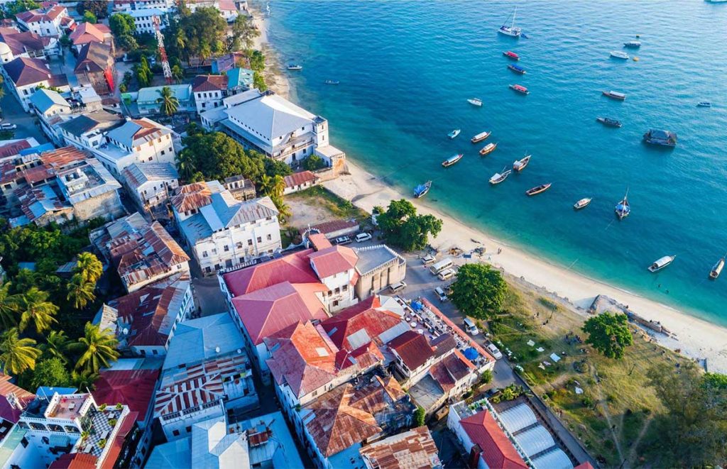 Arial-View-of-Stonetown-Zanzibar-Safarisoko